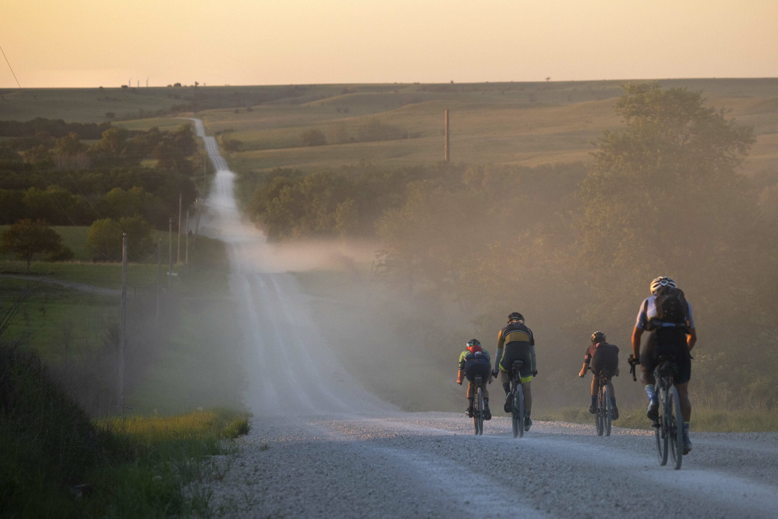 Lael Wilcox shows the Unbound XL 350 miler endurance bike race who's boss!